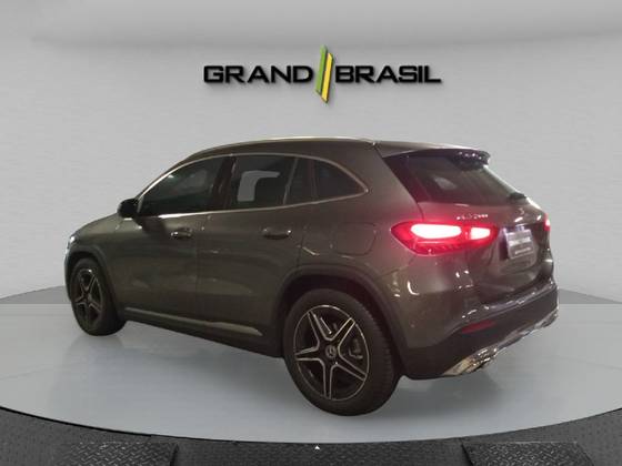 MERCEDES-BENZ GLA 200 1.3 MHEV PROGRESSIVE 7G-DCT MERCEDES-BENZ GLA 200 1.3 MHEV PROGRESSIVE 7G-DCT